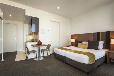 Quest On Franklin - Kawana Tourism 13