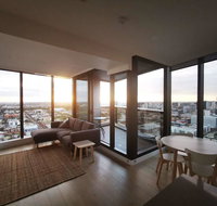 Modern CBD Apartment with Panoramic View - Kawana Tourism