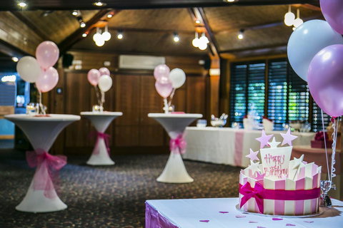 Arkaba Hotel - Kawana Tourism 33