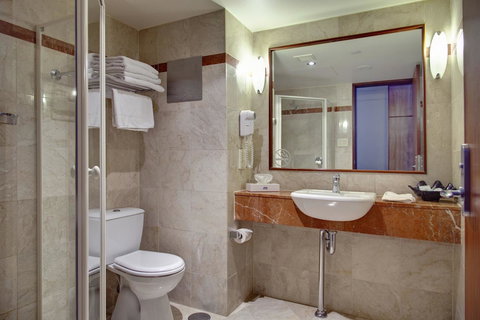 Arkaba Hotel - Kawana Tourism 15