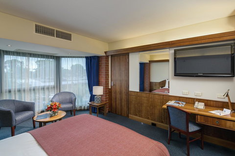 Arkaba Hotel - Kawana Tourism 11