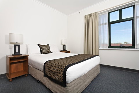 BreakFree Directors Studios - Kawana Tourism 2