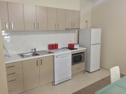 Hume Serviced Apartments - Kawana Tourism 24