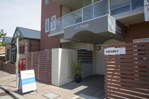 Hume Serviced Apartments - Kawana Tourism 14