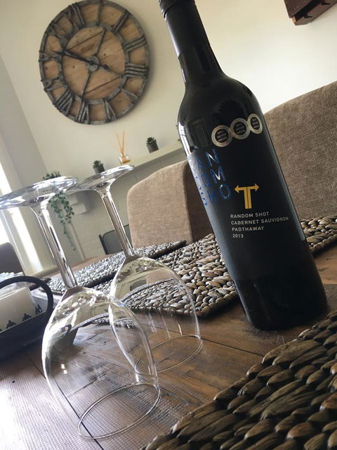 Two Cow Cottage Bed & Breakfast - Kawana Tourism 2