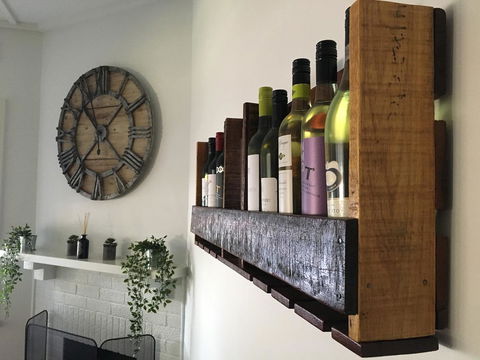 Two Cow Cottage Bed & Breakfast - Kawana Tourism 5