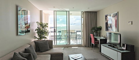 Adelaide DressCircle Apartments - North Terrace - Kawana Tourism 2