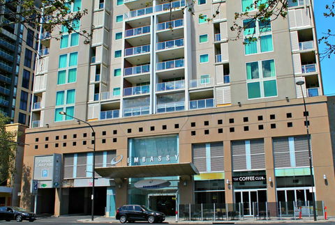 Adelaide DressCircle Apartments - North Terrace - Kawana Tourism 33