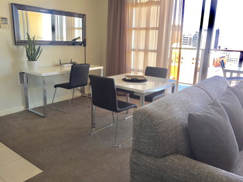 Adelaide DressCircle Apartments - North Terrace - Kawana Tourism 21