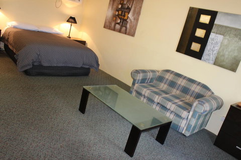 Motel Mount Gambier - Kawana Tourism 1