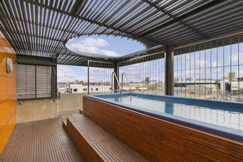 The Soho Hotel - Kawana Tourism 14