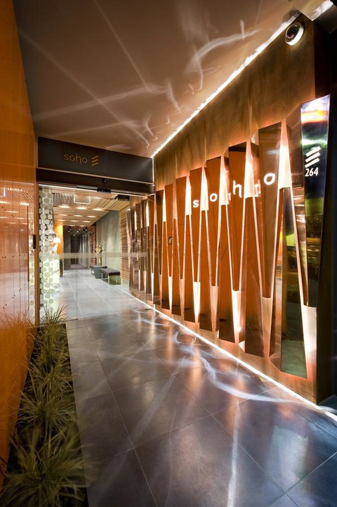 The Soho Hotel - Kawana Tourism 7
