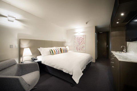 The Soho Hotel - Kawana Tourism 25