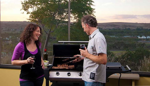 Riverview Rise Retreats - Kawana Tourism 8