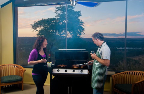 Riverview Rise Retreats - Kawana Tourism 32