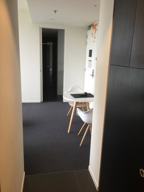 Tasha\'s Apartments On Warwick - Kawana Tourism 12