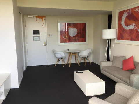 Tasha\'s Apartments On Warwick - Kawana Tourism 30