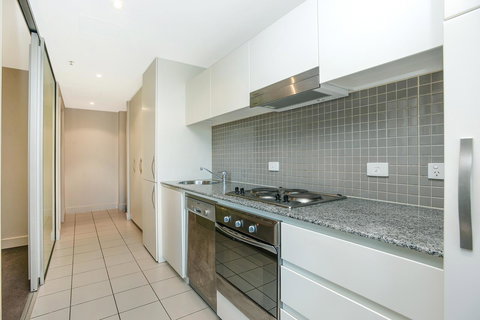Pier Luxury Apartments - Kawana Tourism 25