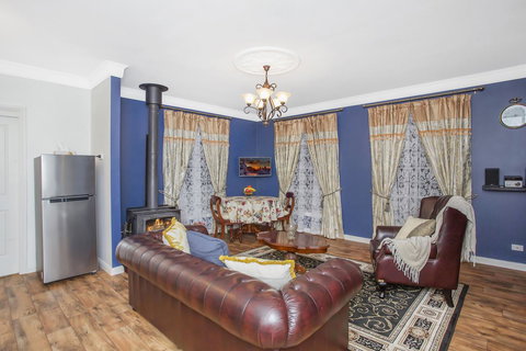 Hahndorf House B&B - Kawana Tourism 4