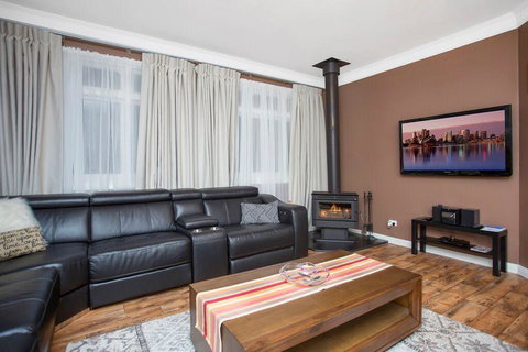 Hahndorf House B&B - Kawana Tourism 28