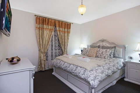 Hahndorf House B&B - Kawana Tourism 3