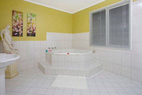 Hahndorf House B&B - Kawana Tourism 5