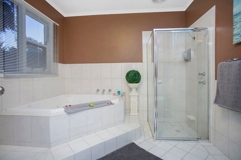 Hahndorf House B&B - Kawana Tourism 26