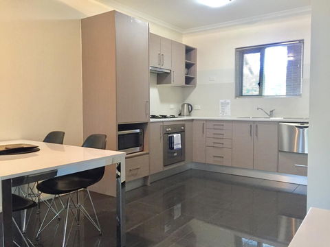 Adelaide DressCircle Apartments - Archer Street - Kawana Tourism 11