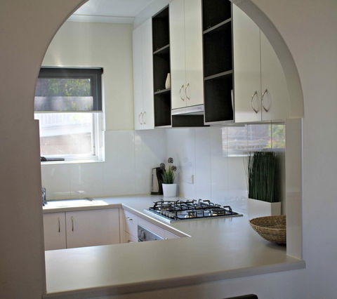Adelaide DressCircle Apartments - Archer Street - Kawana Tourism 22