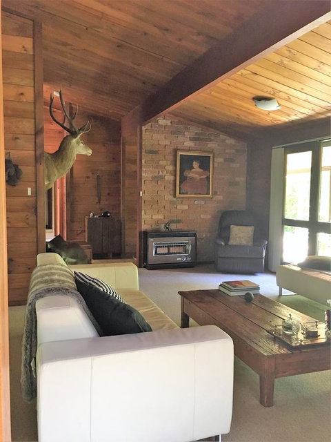 Hilltop - Kawana Tourism 4