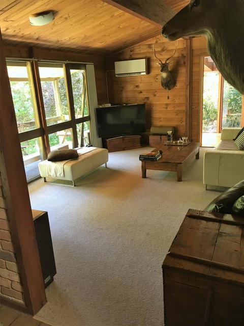 Hilltop - Kawana Tourism 3