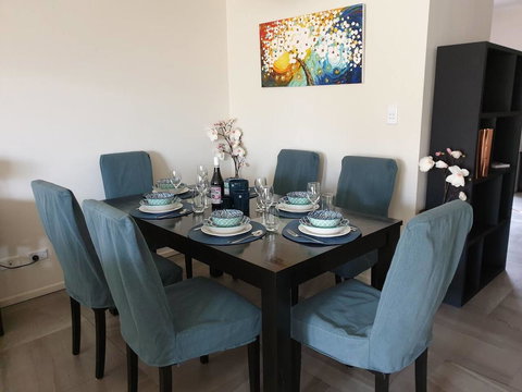 Explore Adelaide, Gawler, The Barossa And Clare Valleys All-in-one - Kawana Tourism 2