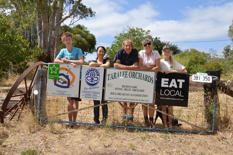 Taralee Orchards - Kawana Tourism 12