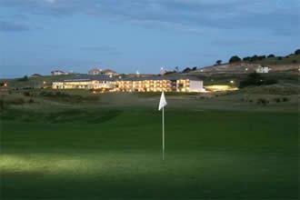 Lady Bay Hotel - Kawana Tourism 23