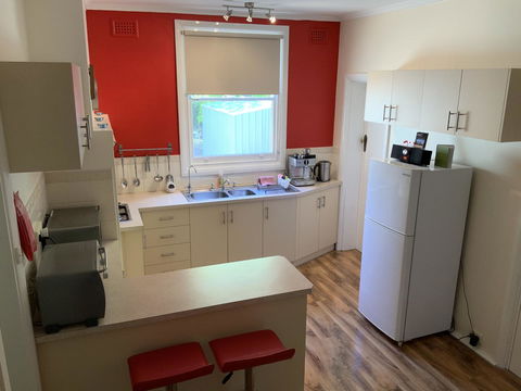Oats Cottage - Kawana Tourism 7