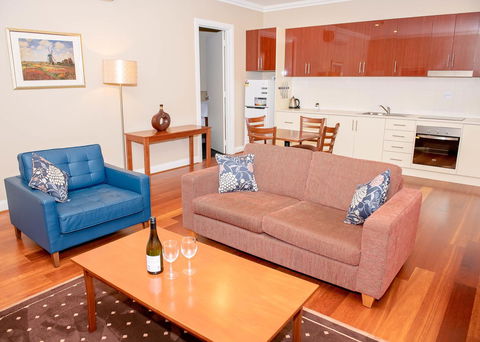 Whyalla Playford Apartments - Kawana Tourism 9