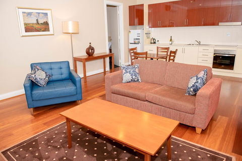 Whyalla Playford Apartments - Kawana Tourism 6