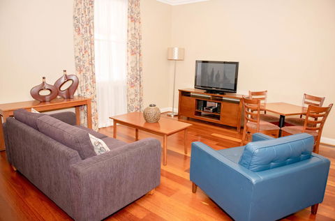 Whyalla Playford Apartments - Kawana Tourism 8