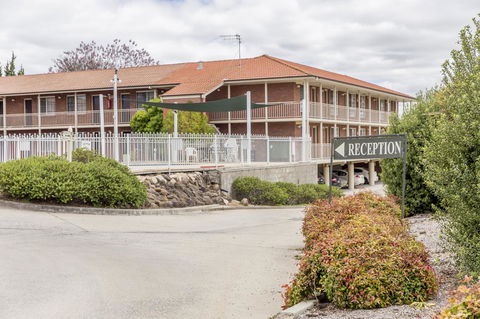 Bathurst Motor Inn - Kawana Tourism 17