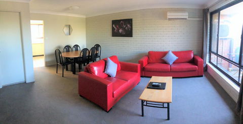 Bathurst Motor Inn - Kawana Tourism 4