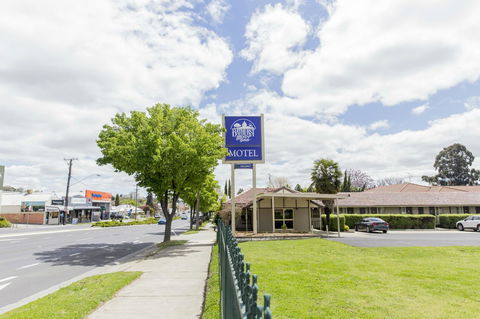 Bathurst Motor Inn - Kawana Tourism 22