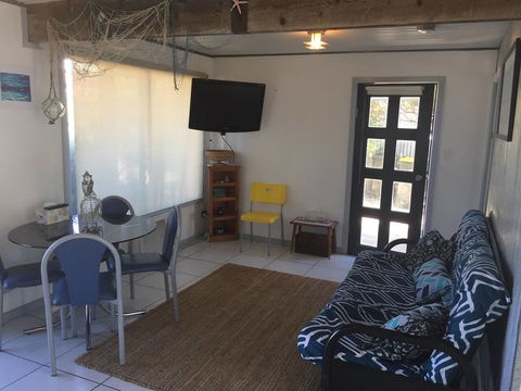 SHAKIN' SHACK - Kawana Tourism 14