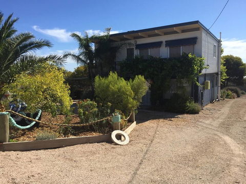 SHAKIN' SHACK - Kawana Tourism 20