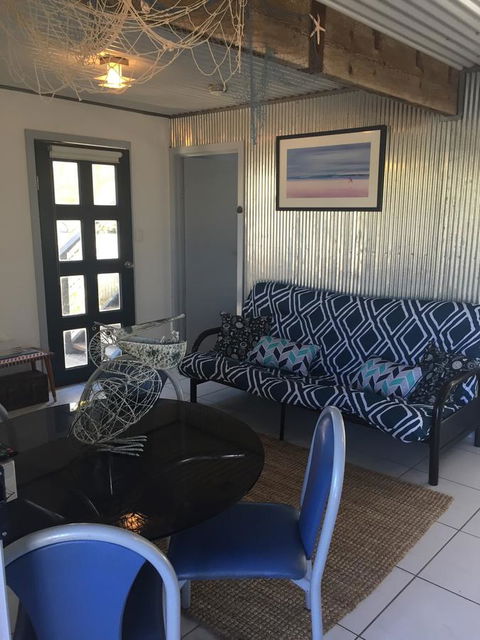 SHAKIN' SHACK - Kawana Tourism 13