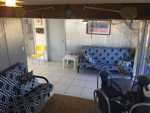 SHAKIN' SHACK - Kawana Tourism 9