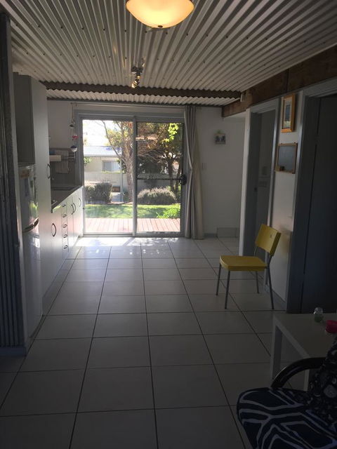 SHAKIN' SHACK - Kawana Tourism 8
