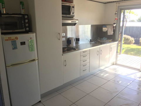 SHAKIN' SHACK - Kawana Tourism 6