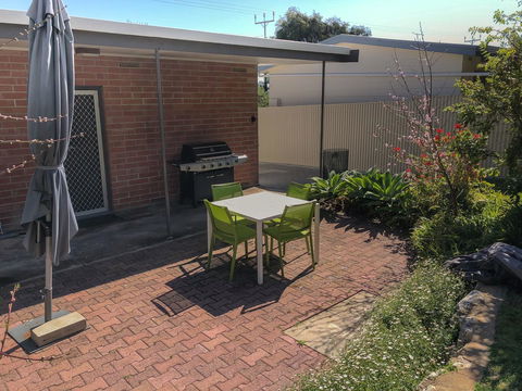 Beachview - Kawana Tourism 30