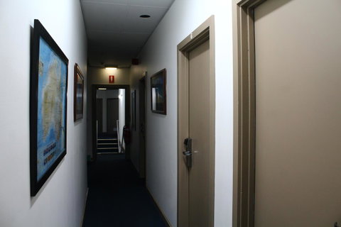 My Place & Adelaide Backpackers Hostel - Kawana Tourism 19
