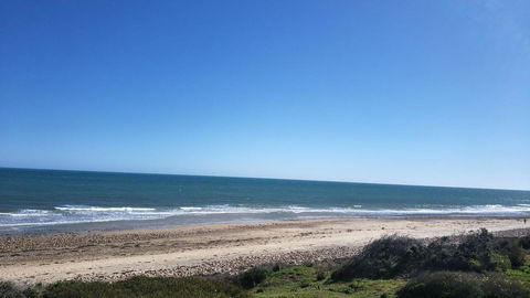 Moana Beach Tourist Park - Kawana Tourism 11